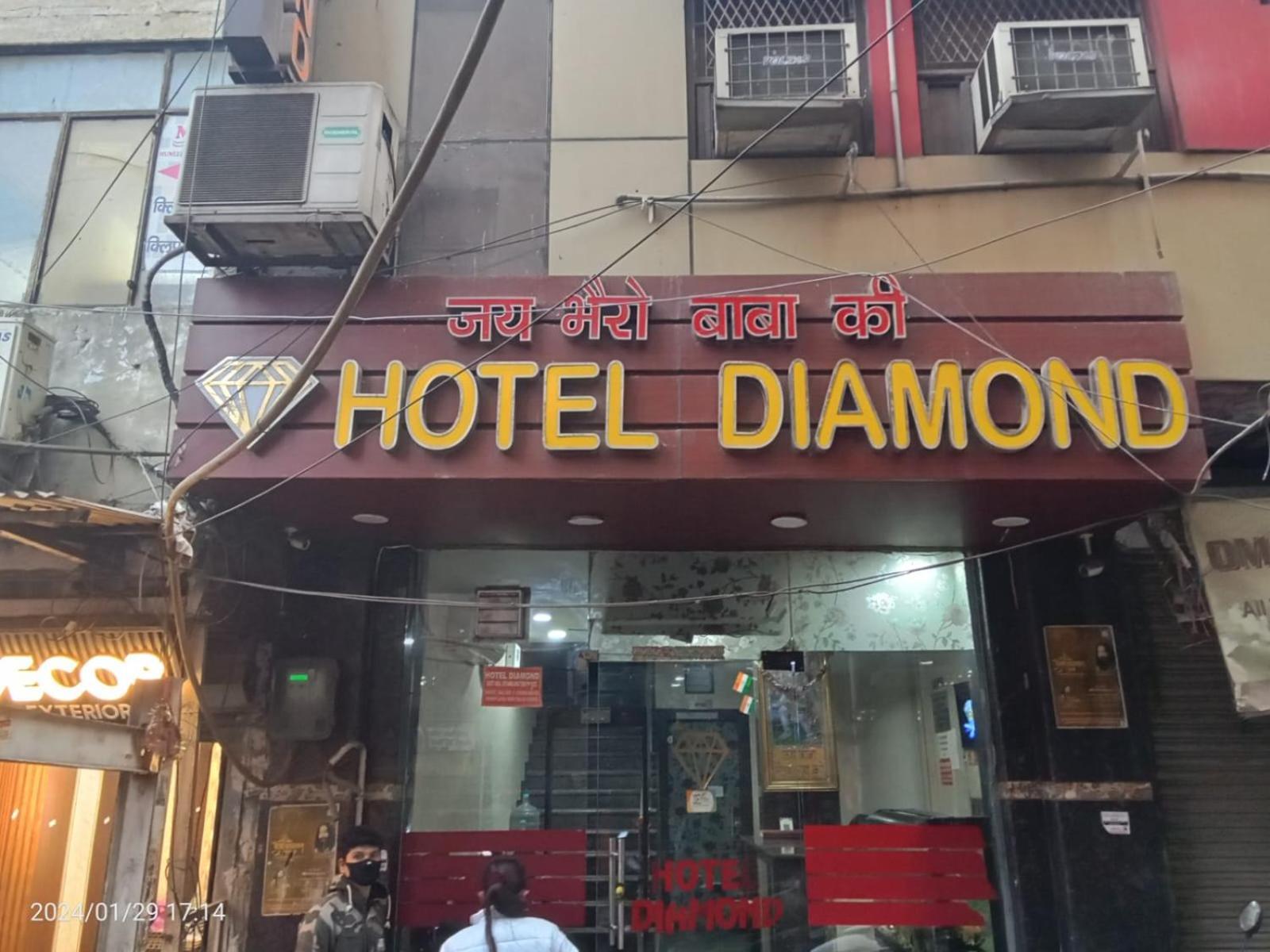 Hotel Diamond Ню Делхи Екстериор снимка
